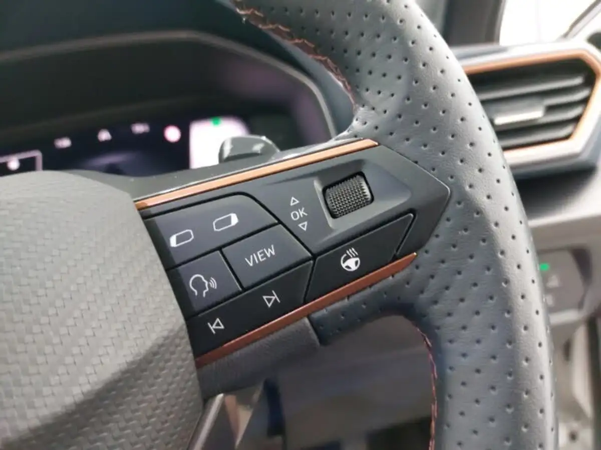 2024-cupra-formentor-15-tsi-v2-dsg-big-13