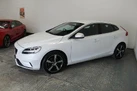 2017-volvo-v40-20-t2-r-design-small-3