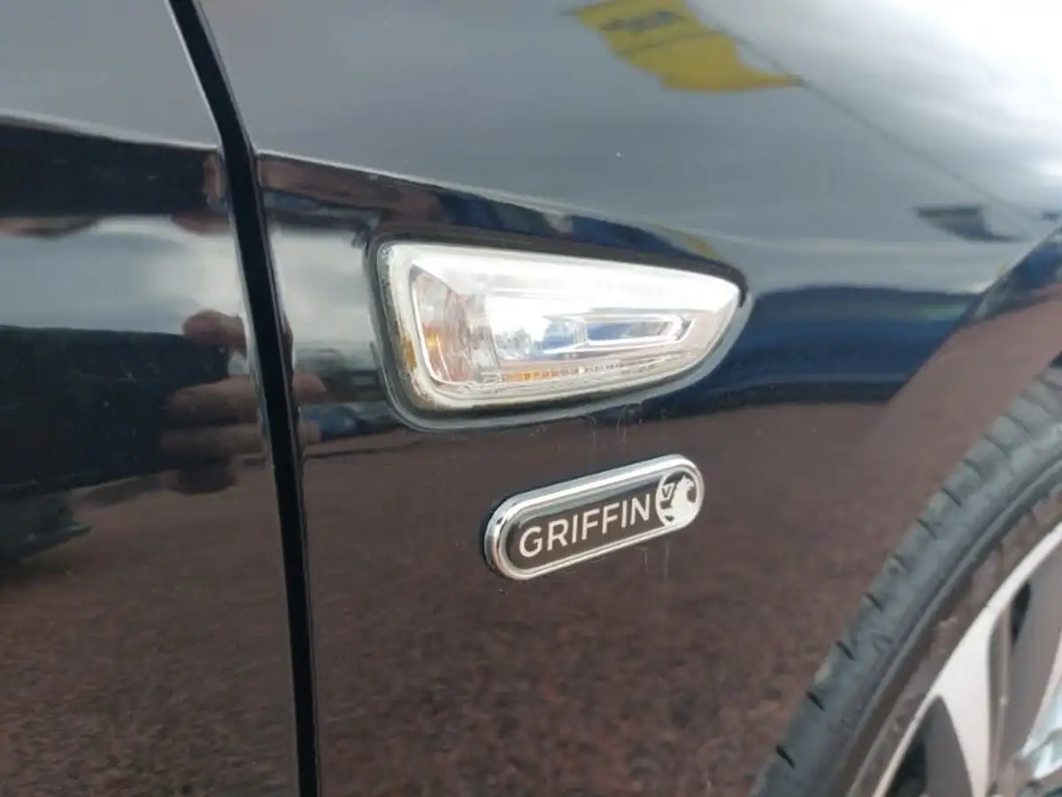2021-vauxhall-astra-12-turbo-griffin-edition-hatchback-big-12
