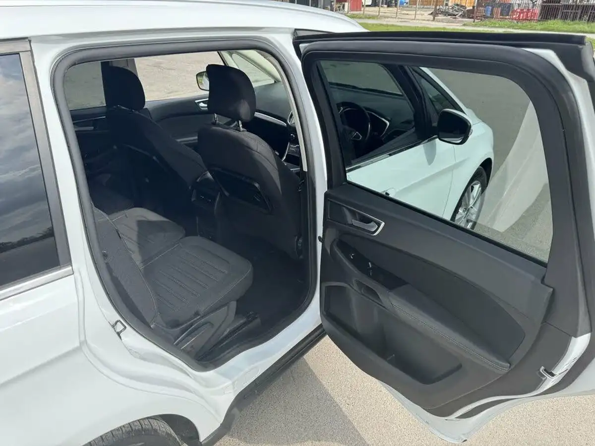 2021-ford-galaxy-20-titanium-190ps-auto-big-12