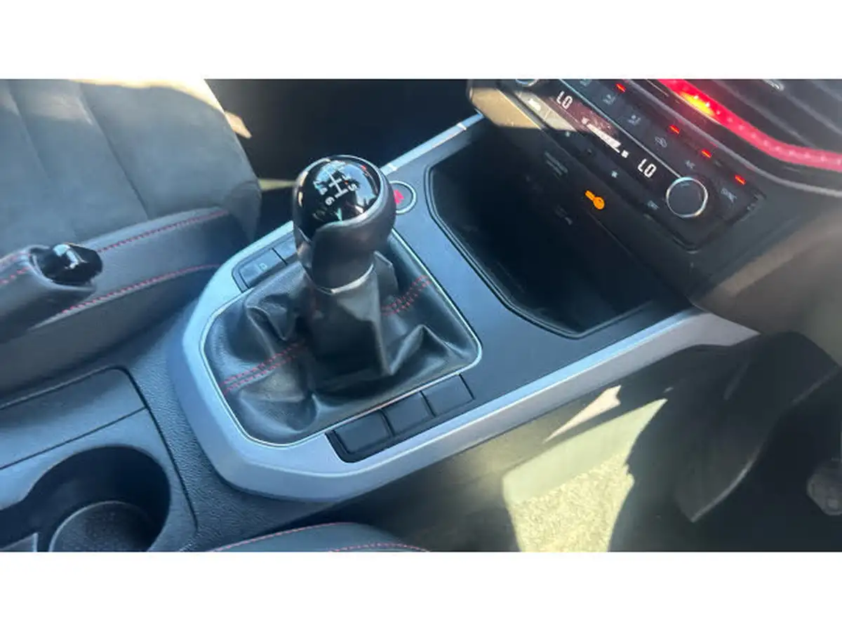 2022-seat-arona-10-tsi-fr-edition-big-13