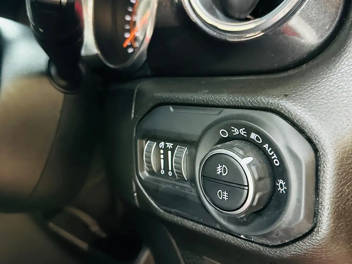 2021-jeep-wrangler-20-gme-night-eagle-big-45