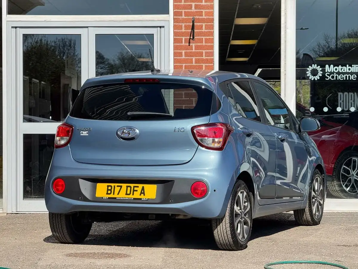 2018-hyundai-i10-12-premium-se-big-7