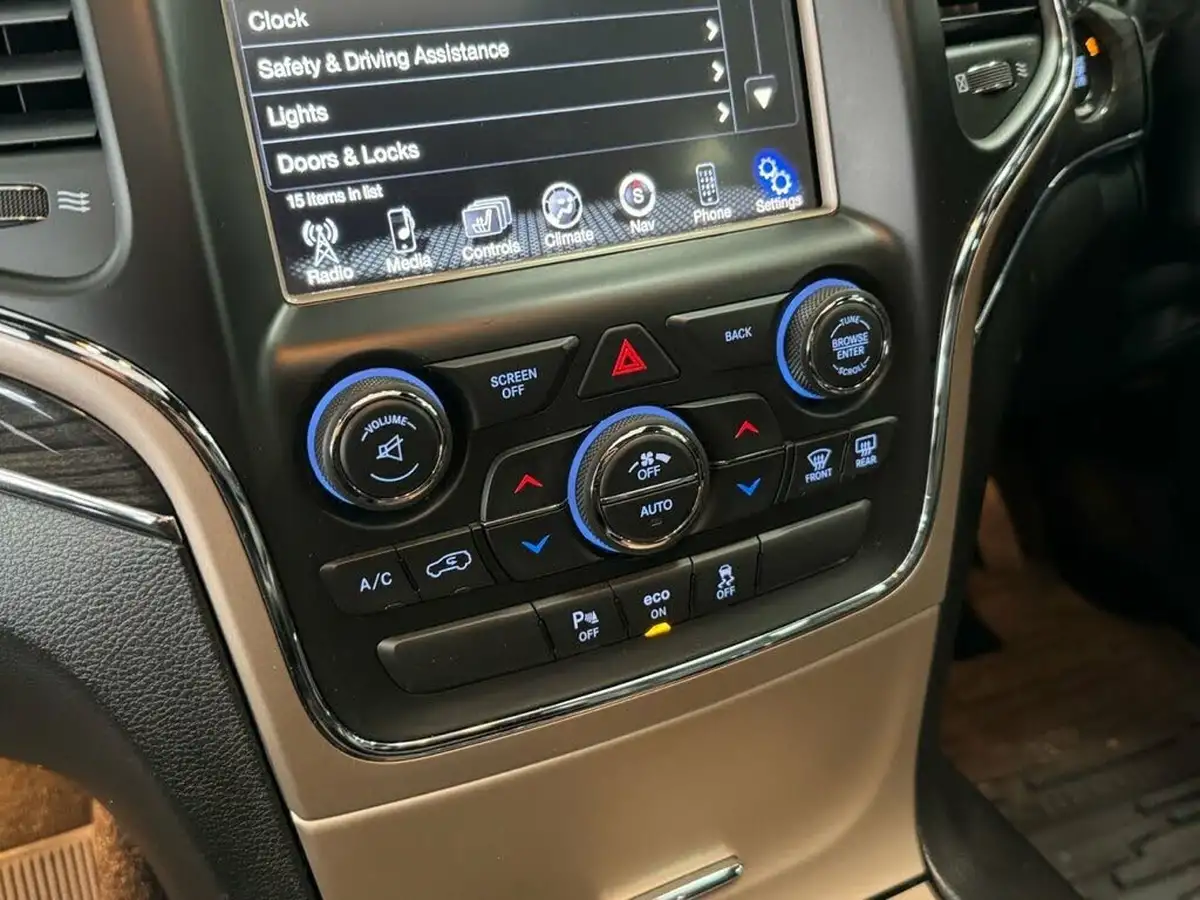 2015-jeep-grand-cherokee-30crd-overland-big-62