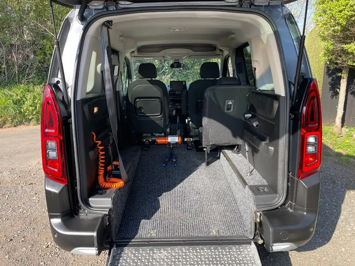 2022-citroen-berlingo-12-puretech-flair-xtr-m-size-big-2