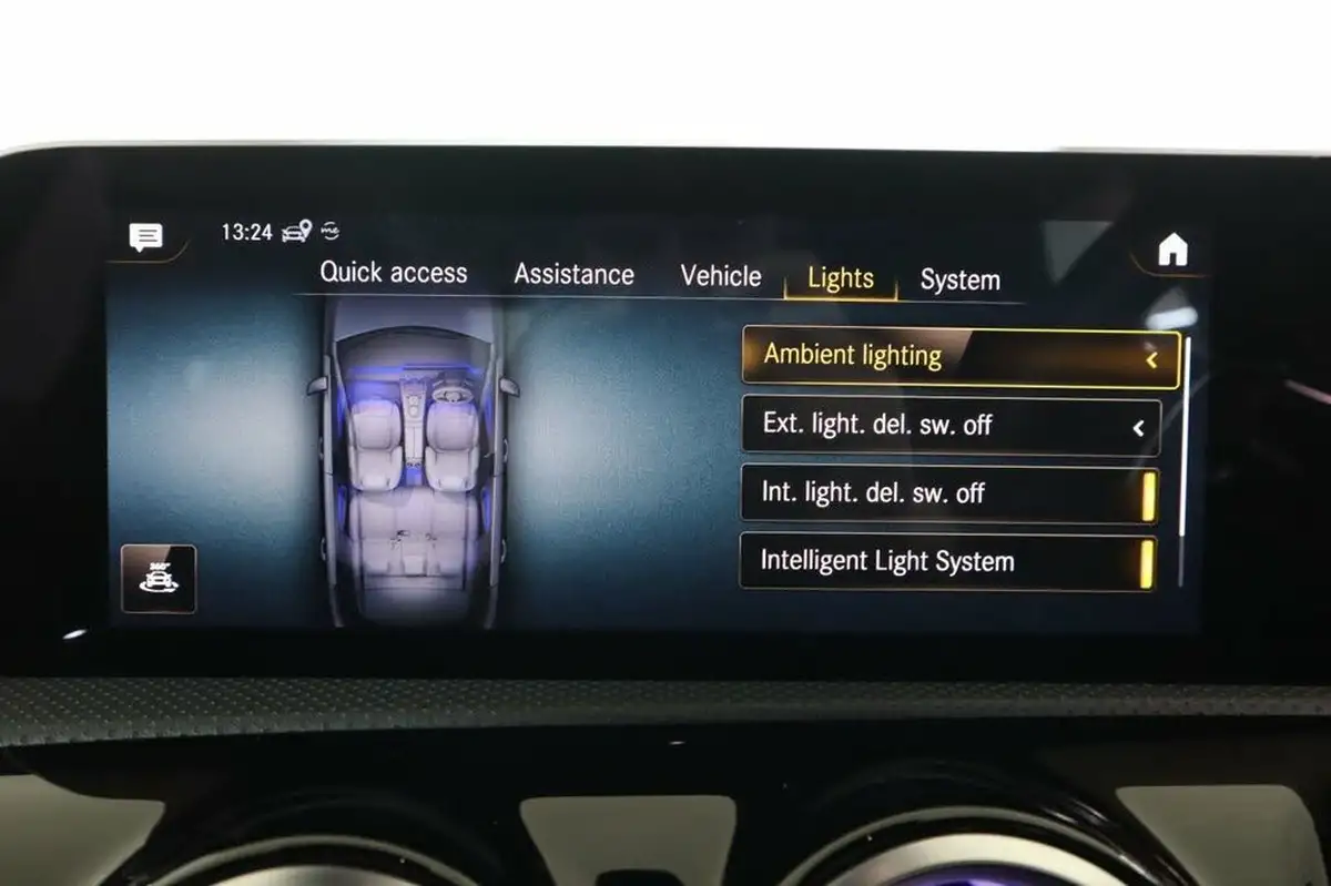 2019-mercedes-benz-a-class-20-a250-amg-line-premium-plus-hatchback-5d-big-53
