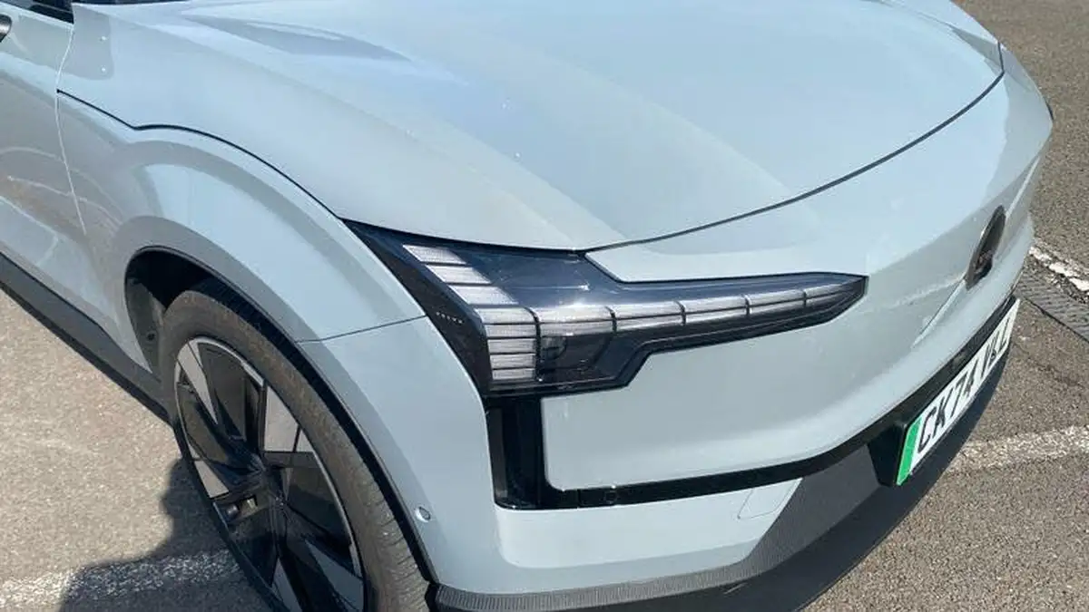 2024-volvo-ex30-e-twin-ultra-big-30