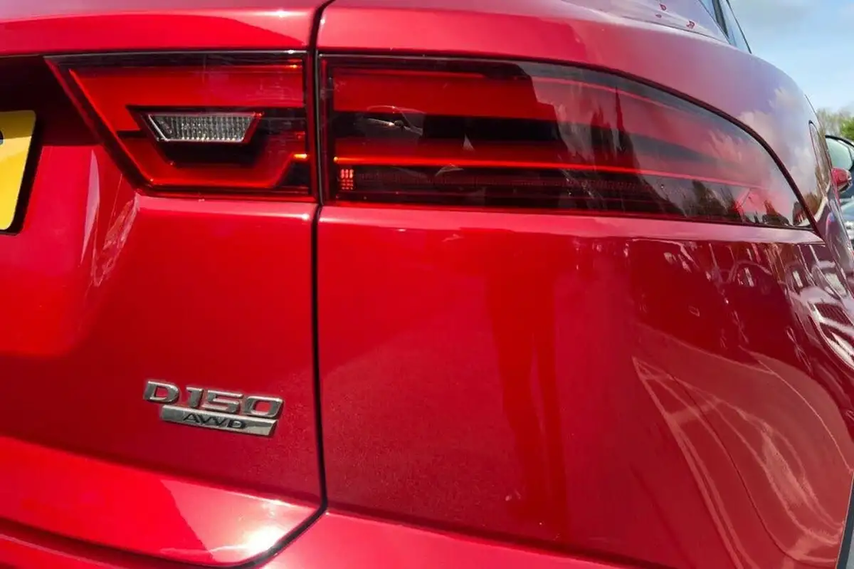 2020-jaguar-e-pace-20-i4d-se-150ps-awd-auto-big-20