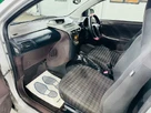 2009-toyota-iq-10-2-multidrive-small-11