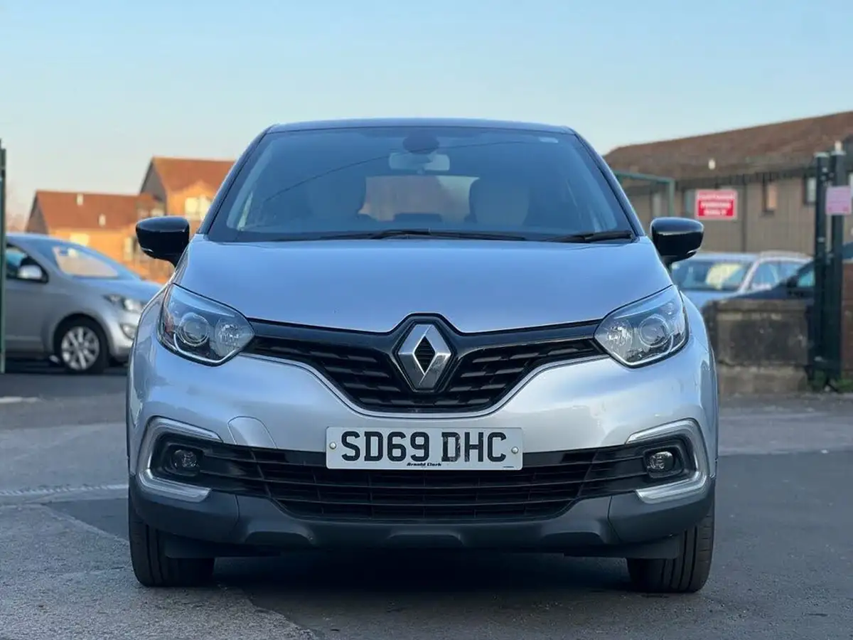 2019-renault-captur-13-tce-iconic-130bhp-ss-big-2