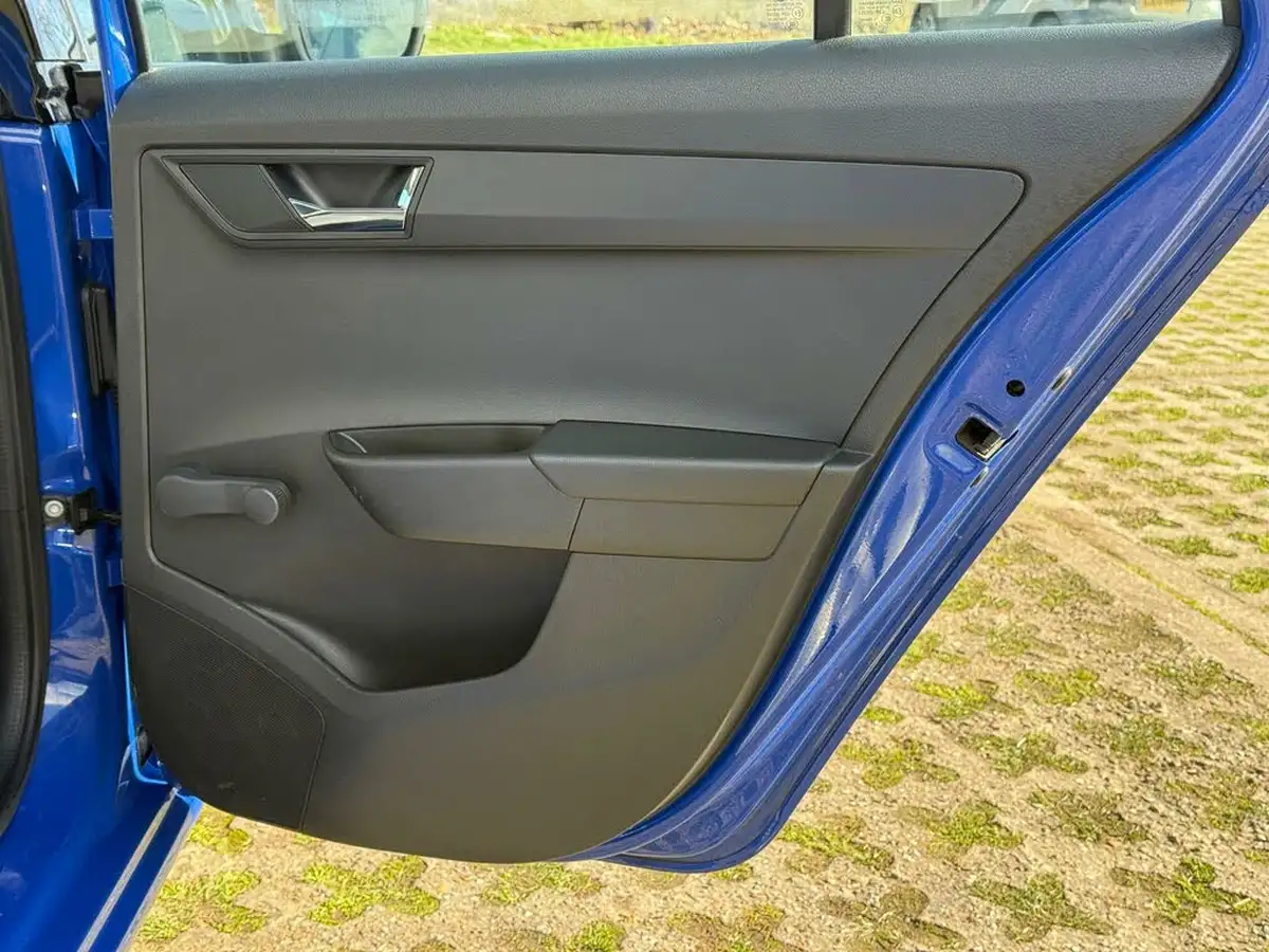 2019-skoda-fabia-10-tsi-se-l-109ps-estate-big-46