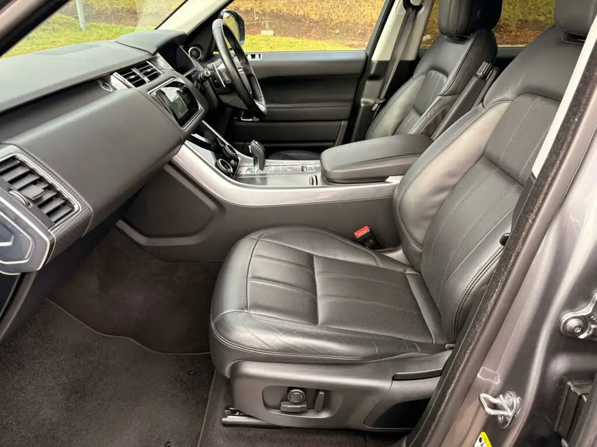 2021-land-rover-range-rover-sport-30-d300-hse-dynamic-big-2