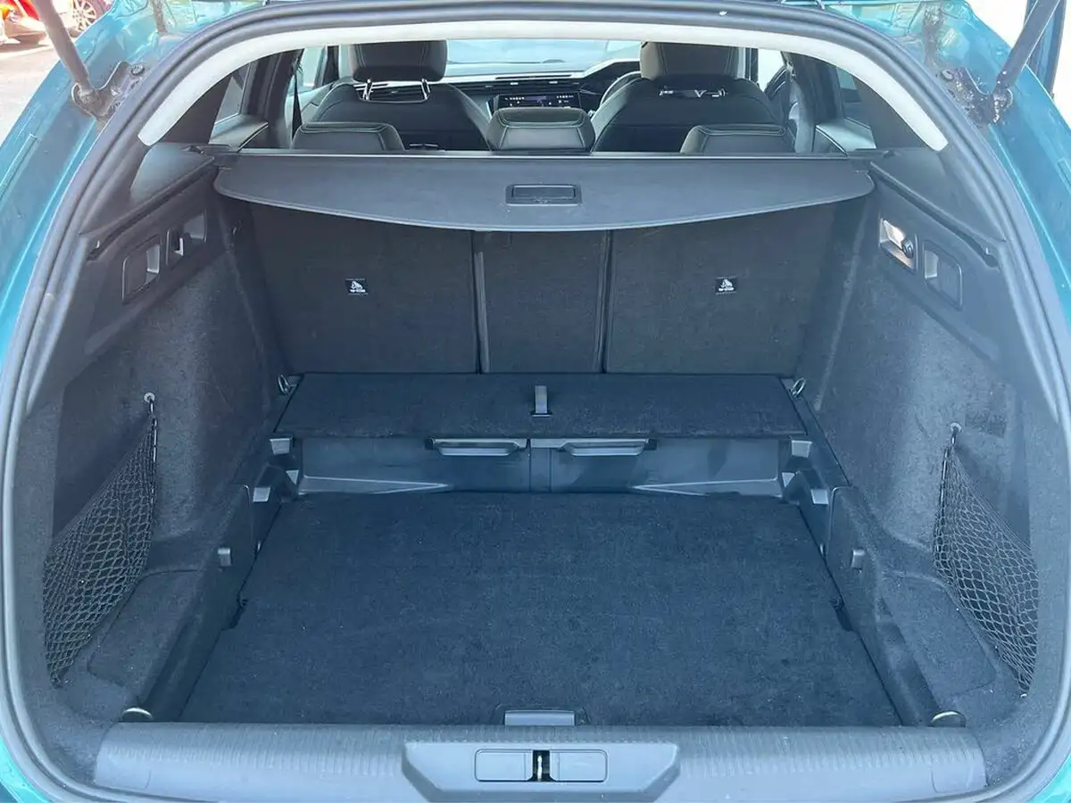 2022-peugeot-308-sw-15-bluehdi-allure-station-wagon-eat8-big-9