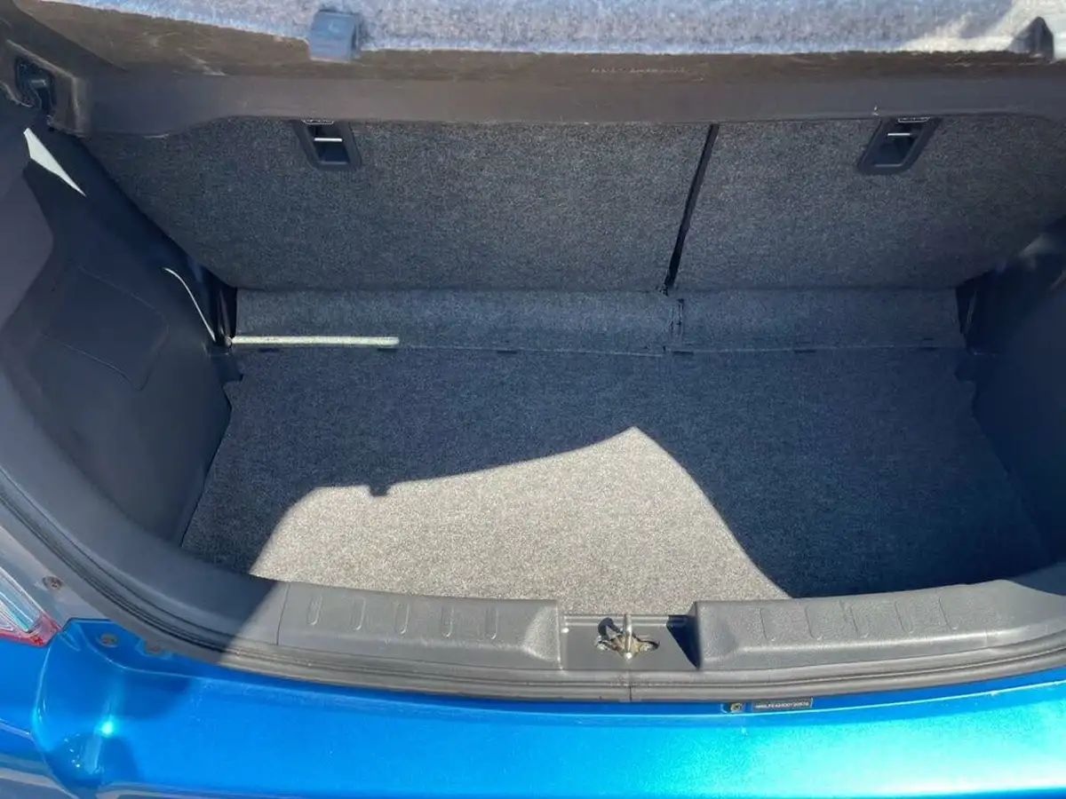 2015-suzuki-celerio-10-sz2-big-32