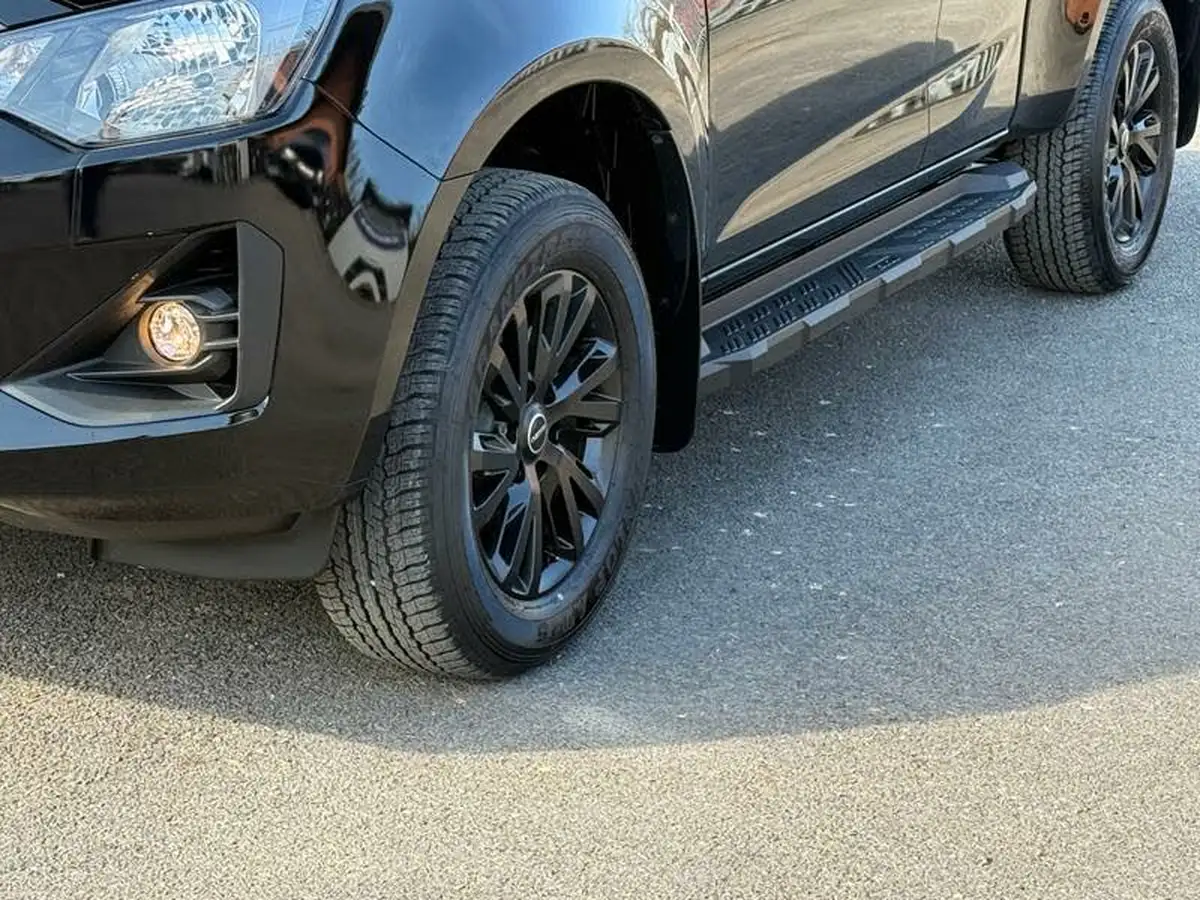 2025-isuzu-d-max-19td-dl20-extended-big-11