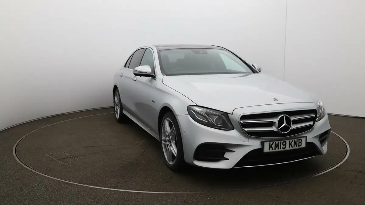 2019-mercedes-benz-e-class-20-e300e-amg-line-e300e-eq-power-premium-plus-big-37