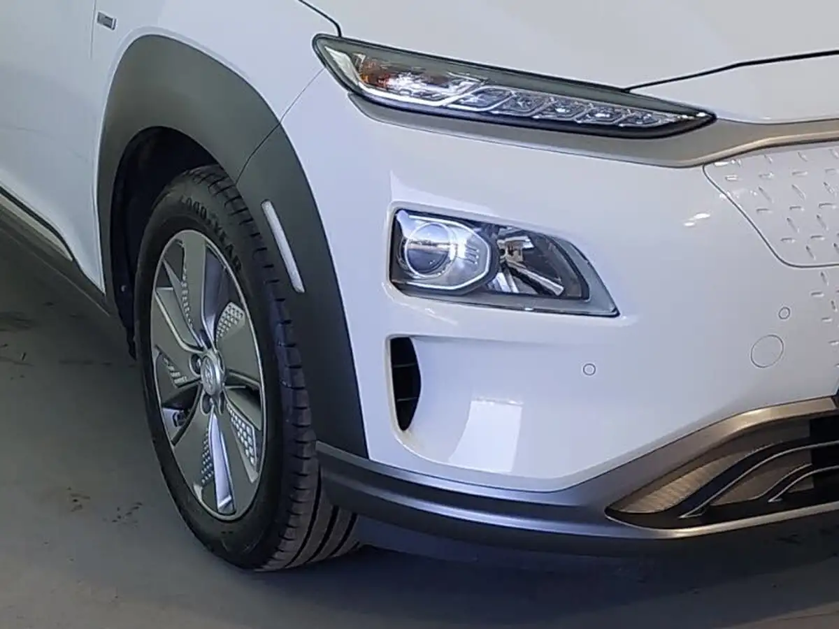 2020-hyundai-kona-e-premium-204ps-big-8