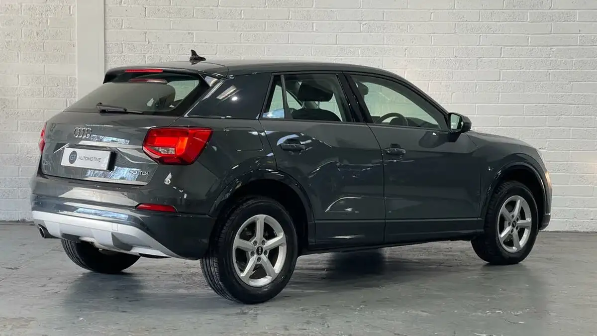 2020-audi-q2-16-30-tdi-technik-s-tronic-big-3