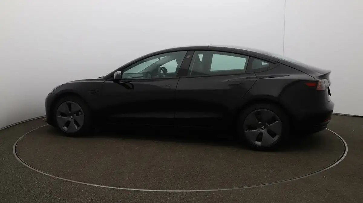 2021-tesla-model-3-e-long-range-4x4-big-50