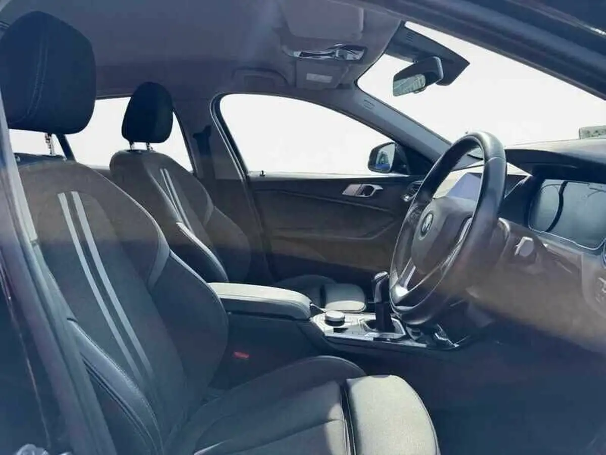2020-bmw-1-series-15-118i-sport-138bhp-big-3