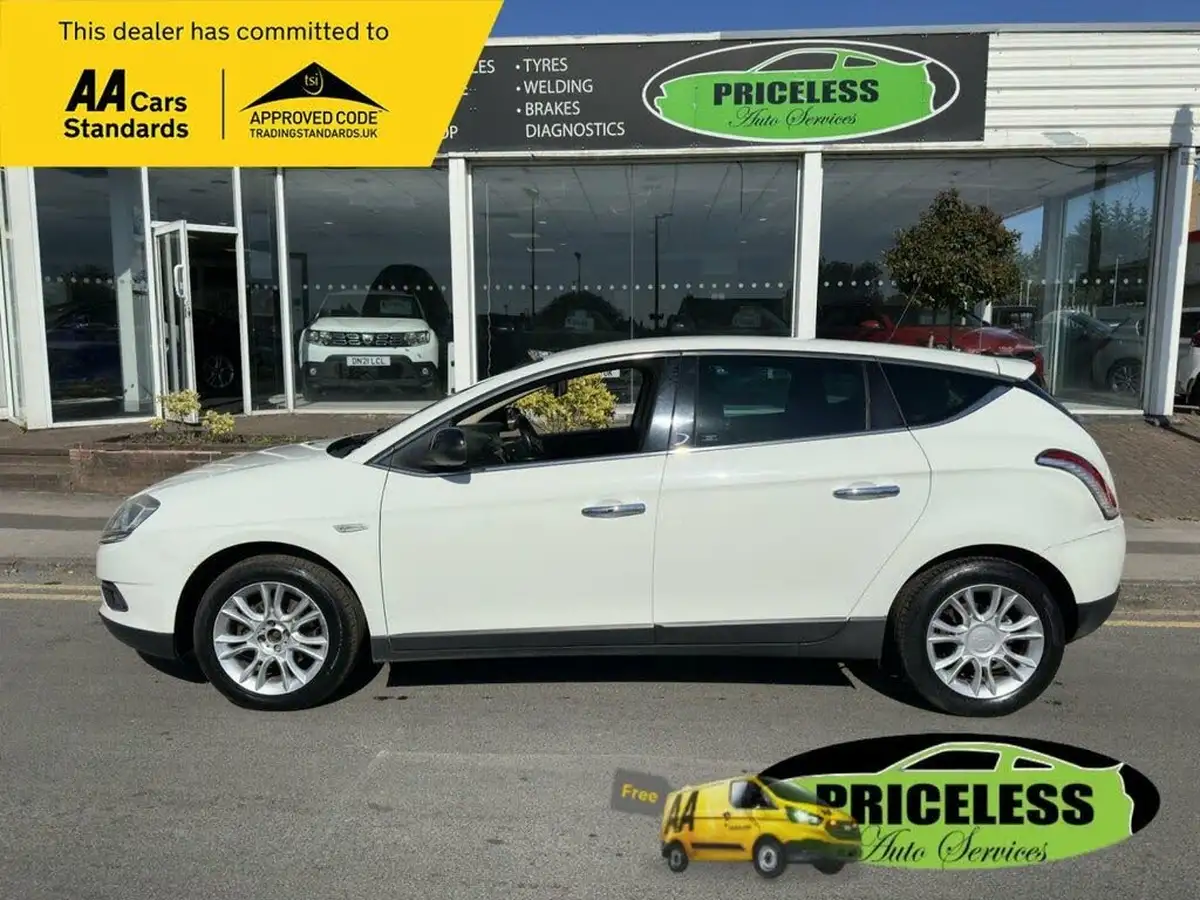 2012-chrysler-delta-16td-se-big-2