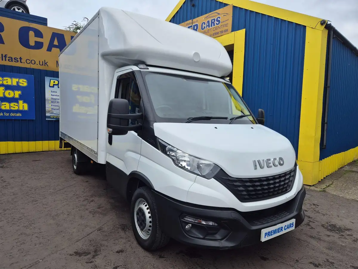 2021-iveco-daily-s-class-23td-35s14h-3000-big-0