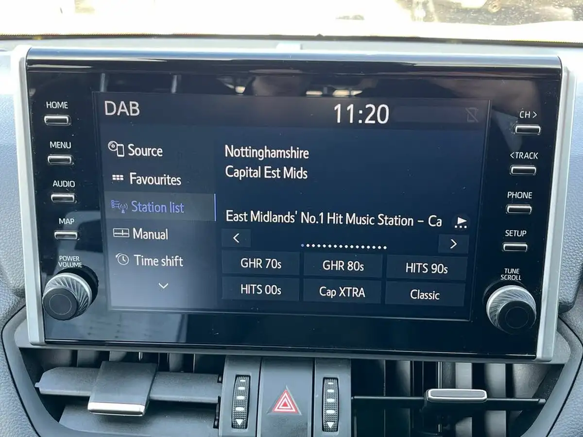 2022-toyota-rav4-25-vvt-i-dynamic-302bhp-plug-in-big-17