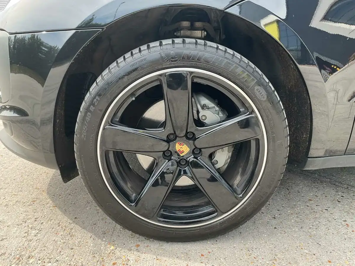 2021-porsche-macan-30-s-big-12