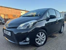 2014-toyota-yaris-15-vvt-i-icon-hybrid-small-2