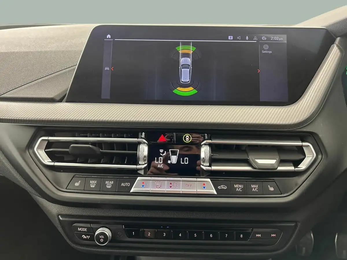 2022-bmw-1-series-15-118i-m-sport-lcp-big-12