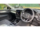 2022-volvo-xc40-15-t3-momentum-auto-small-4