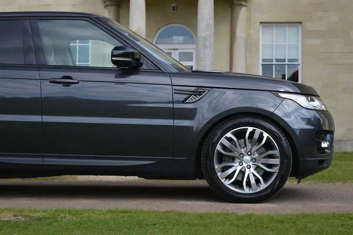 2016-land-rover-range-rover-sport-30-sd-v6-hse-dynamic-30sd-306bhp-awd-auto-big-10
