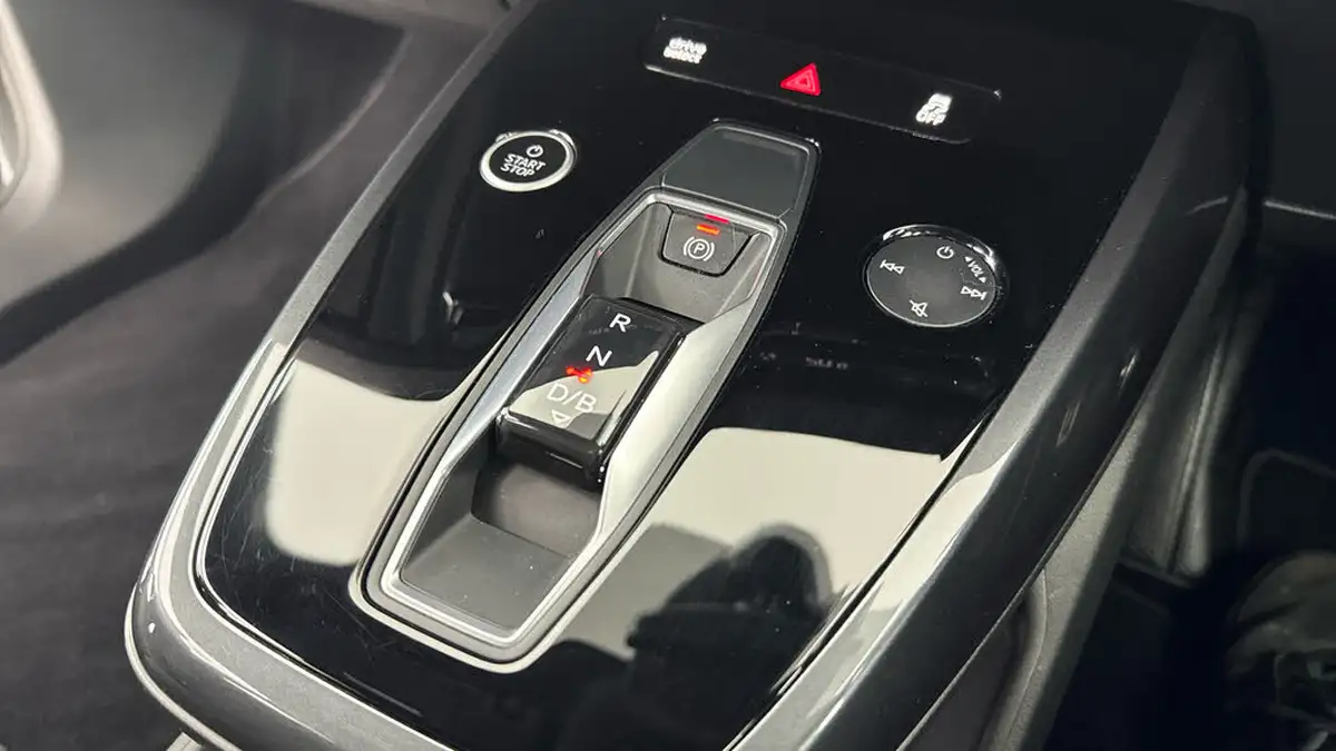 2022-audi-q4-e-tron-40e-s-line-station-wagon-big-15