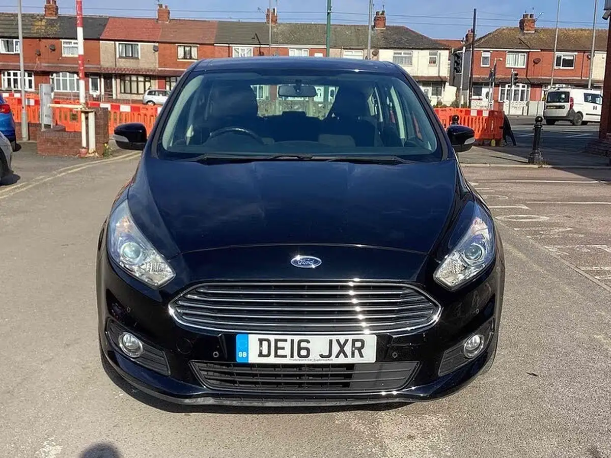 2016-ford-s-max-20tdci-zetec-150ps-ss-powershift-big-11