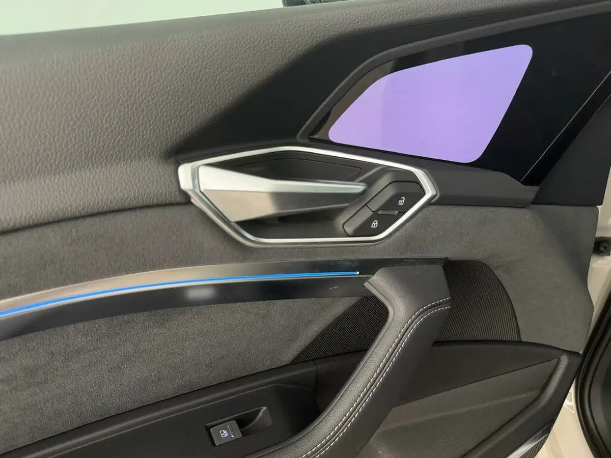 2022-audi-e-tron-e-s-vorsprung-sportback-big-21