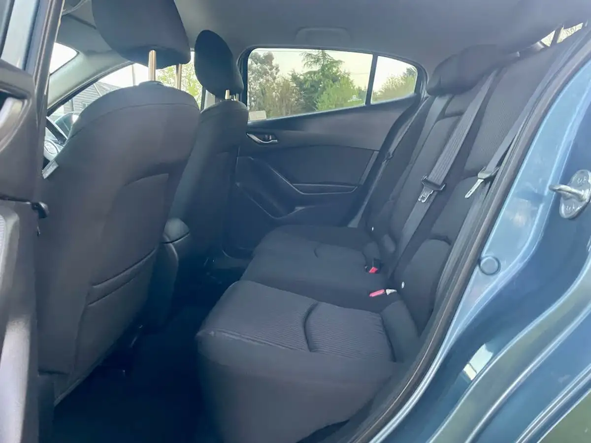 2014-mazda-mazda3-20-se-l-nav-hatchback-5d-big-31