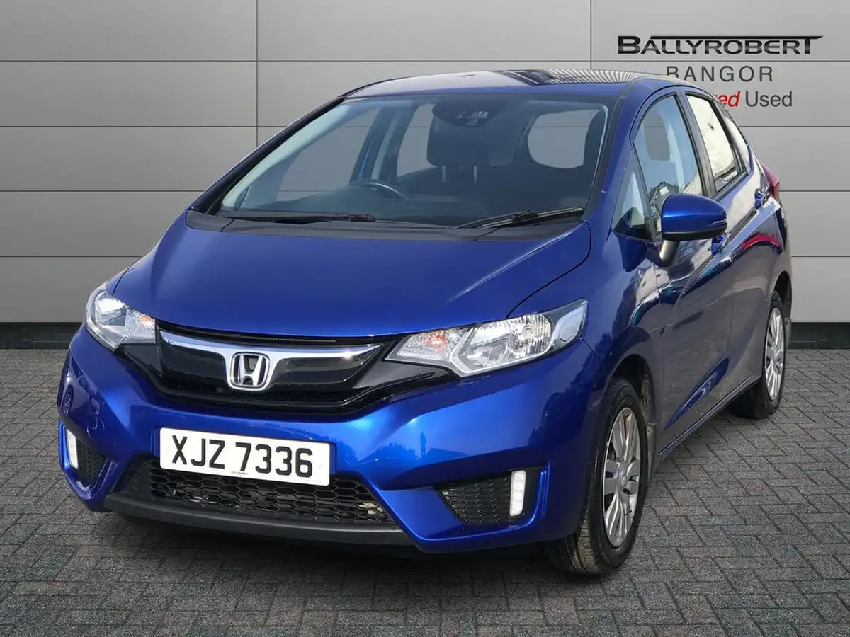 2015-honda-jazz-13-i-vtec-s-big-13