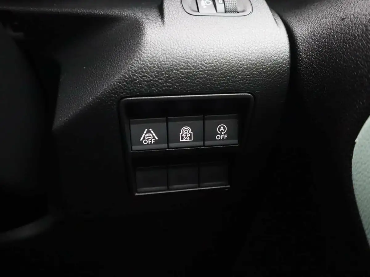 2019-citroen-berlingo-15bluehdi-flair-m-size-130ps-eat8-big-27