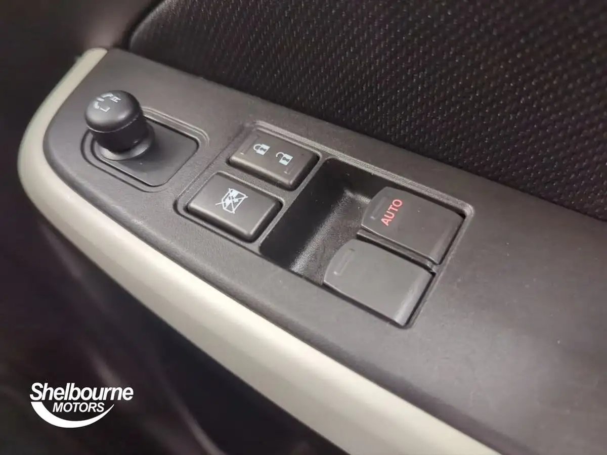2022-suzuki-swift-12-dualjet-sz-l-big-15
