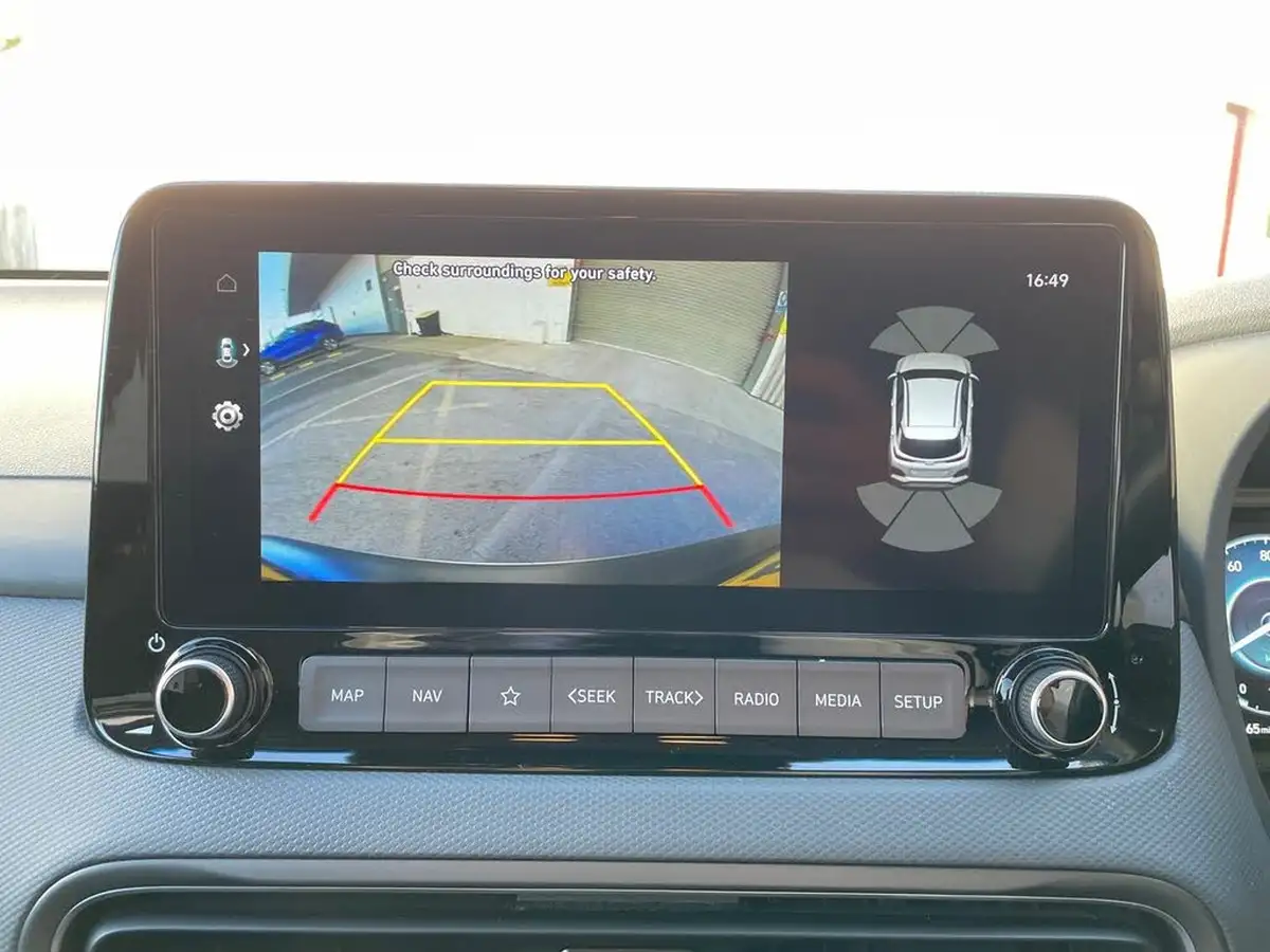 2022-hyundai-kona-16-gdi-premium-big-23