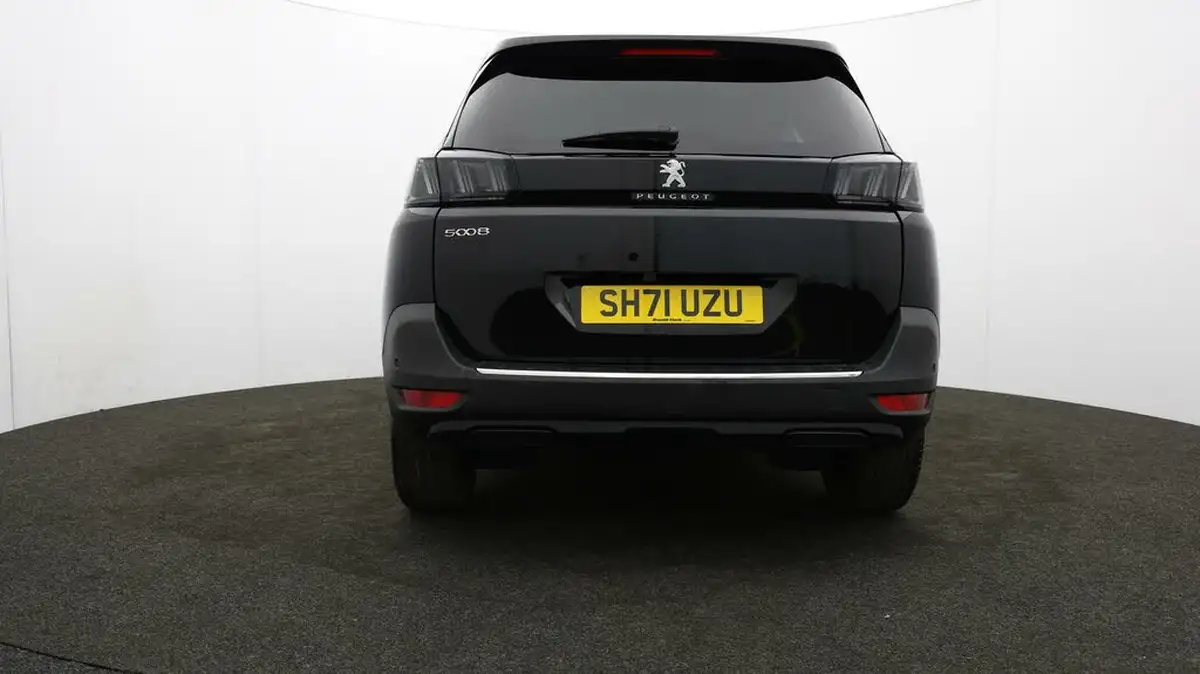 2021-peugeot-5008-suv-12-puretech-allure-big-47