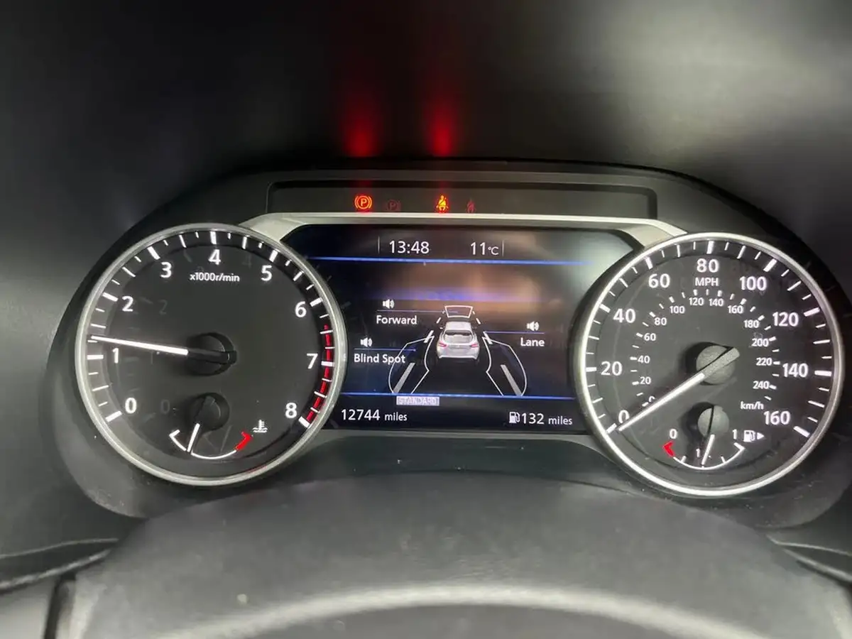 2023-nissan-juke-10-dig-t-tekna-big-11