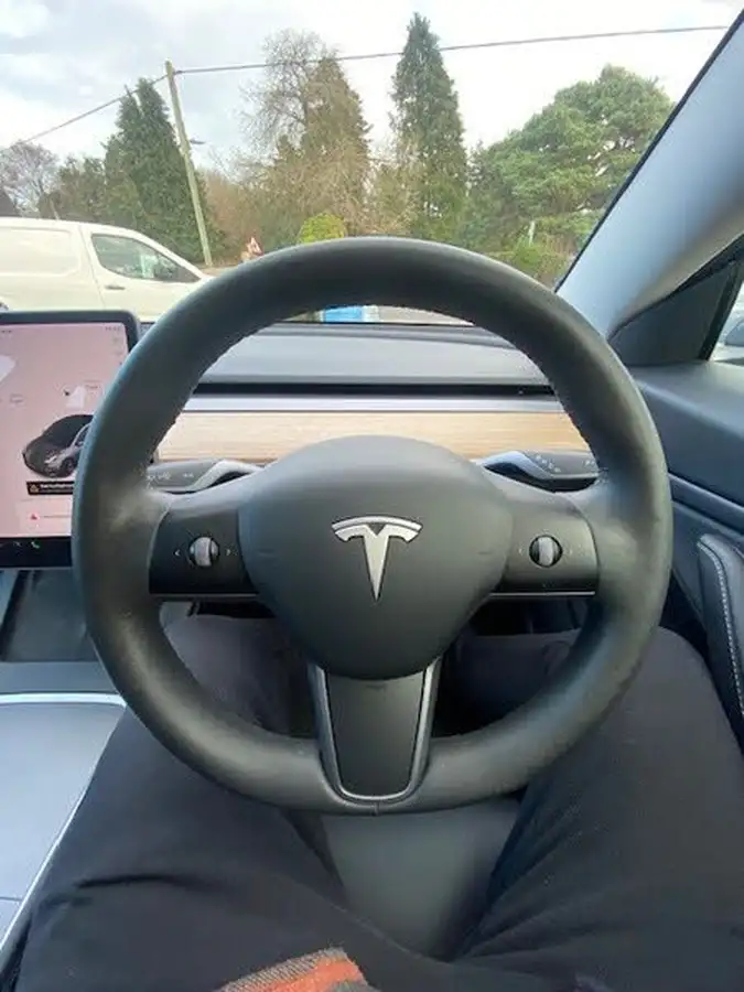 2020-tesla-model-3-e-standard-plus-big-16