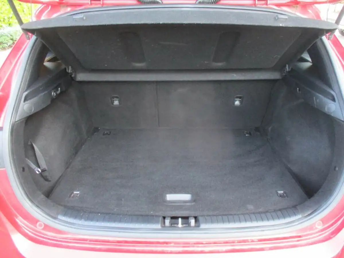 2019-kia-ceed-10-t-gdi-3-hatchback-big-25