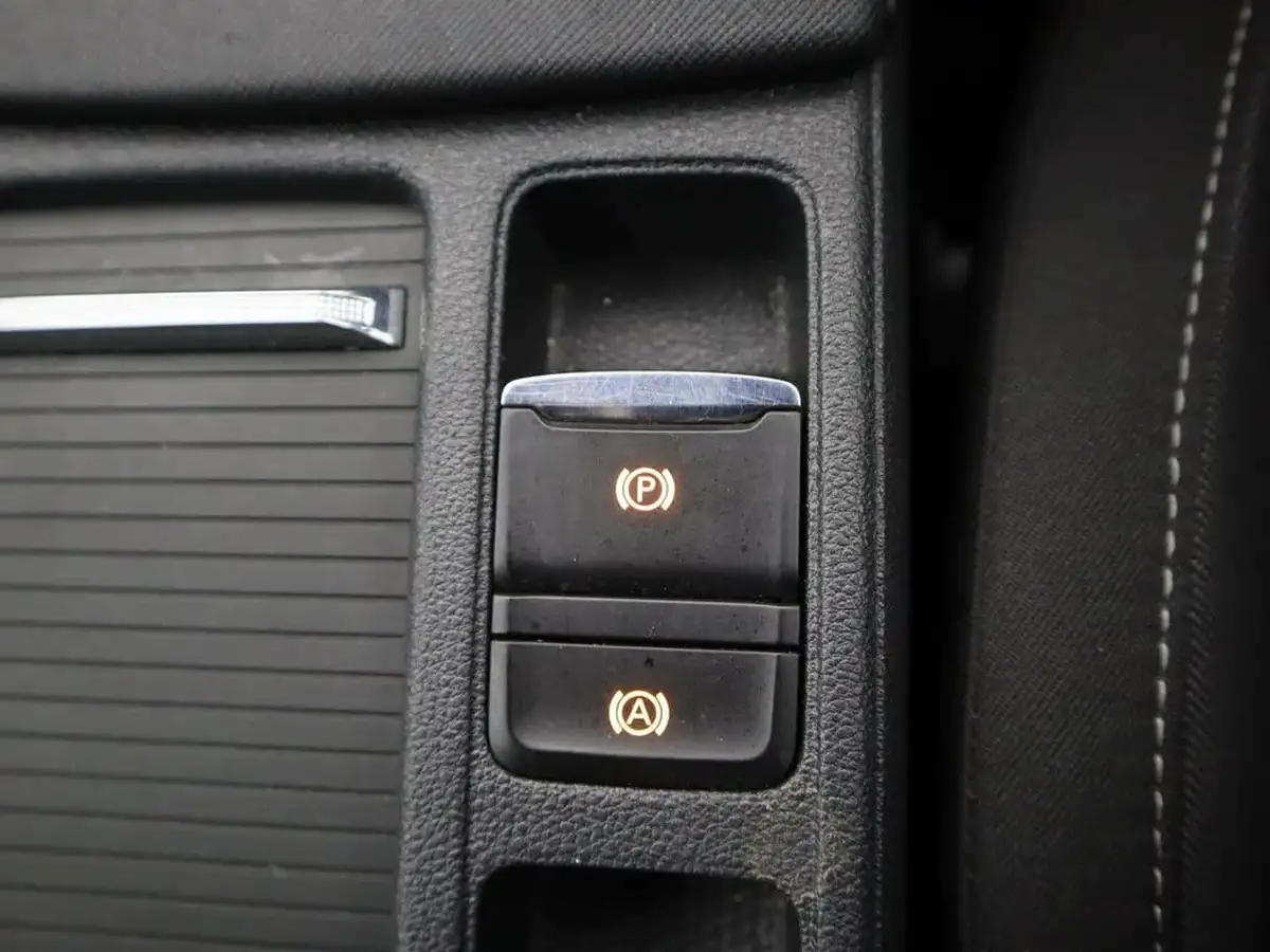 2022-skoda-octavia-15-tsi-se-hatchback-big-20