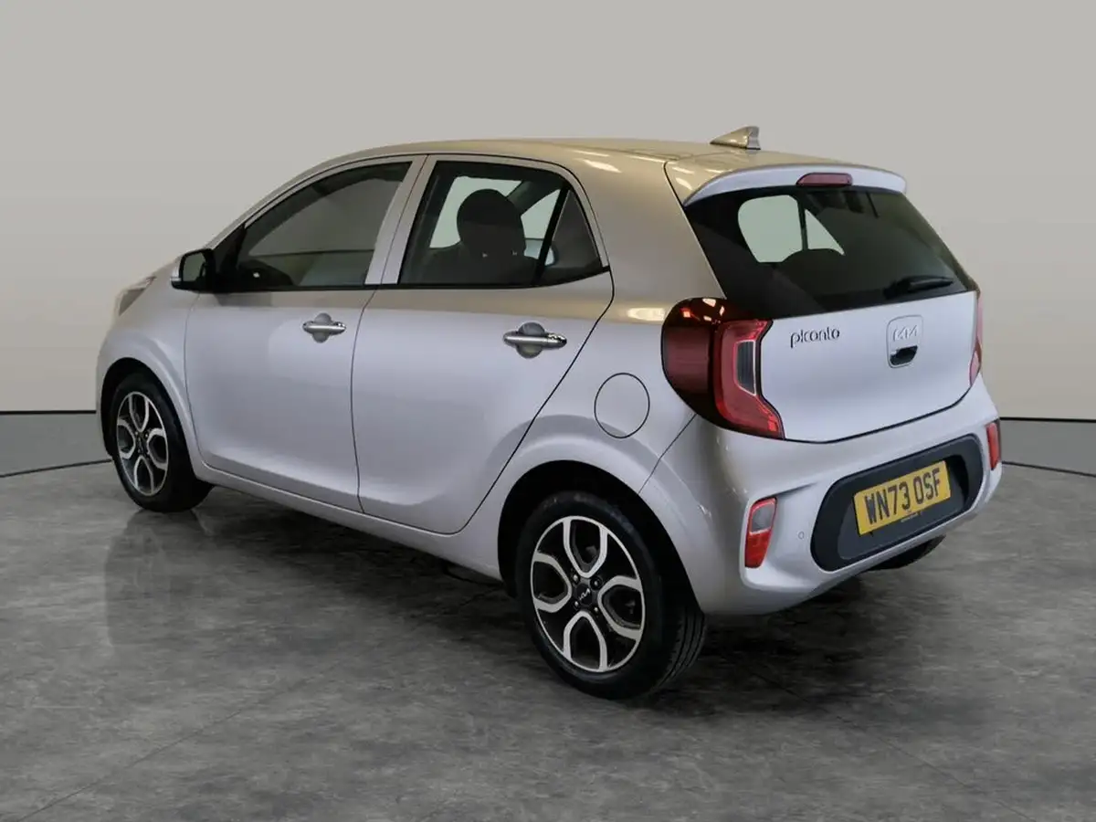 2023-kia-picanto-10-3-big-8