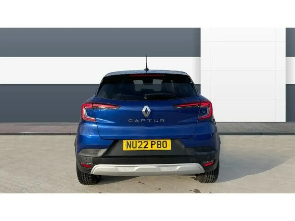 2022-renault-captur-10-tce-iconic-edition-big-5