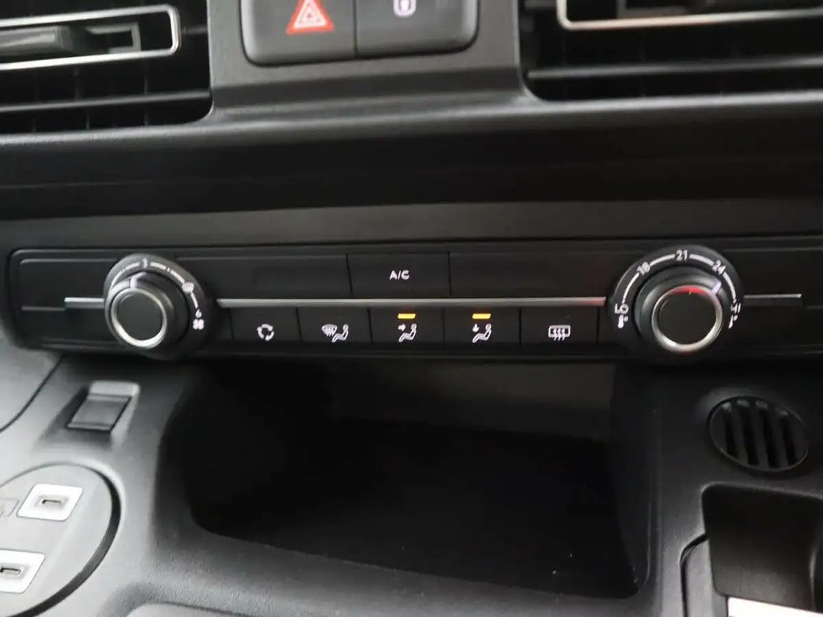 2025-citroen-berlingo-e-plus-xl-size-big-17