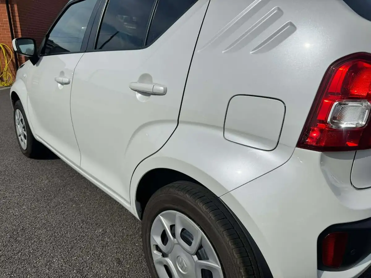 2017-suzuki-ignis-12-dualjet-sz3-big-24