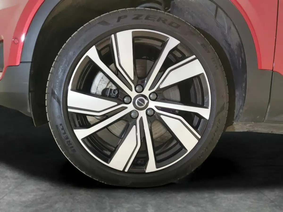 2022-volvo-c40-e-twin-recharge-pro-big-30